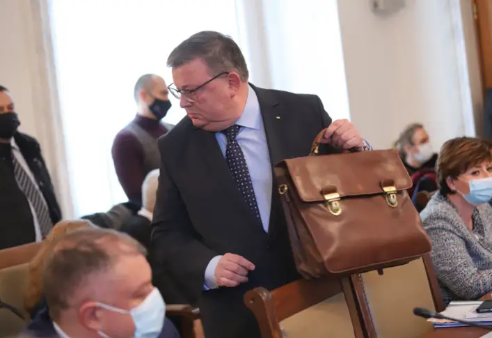 Цацаров изпрати на депутатите предложения за промени в антикрупционния закон