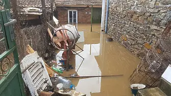 Министерският съвет решава как да подпомогне пострадали от наводненията от декември 2021