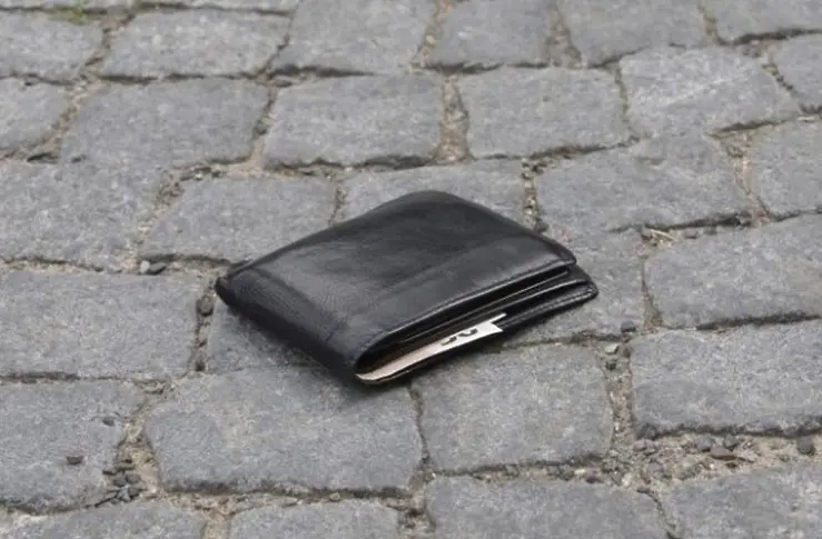 За пример: Исус от Айтос върна изгубен портфейл