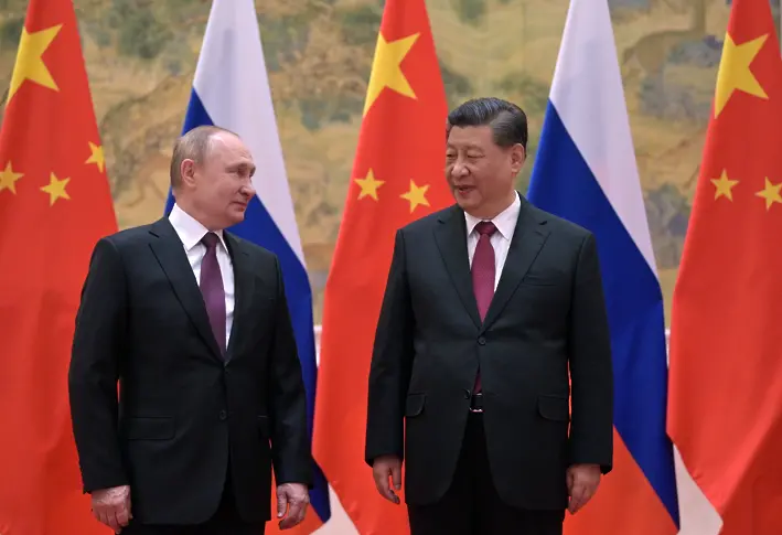 Китай подкрепя разрешаването на кризата в Украйна чрез преговори