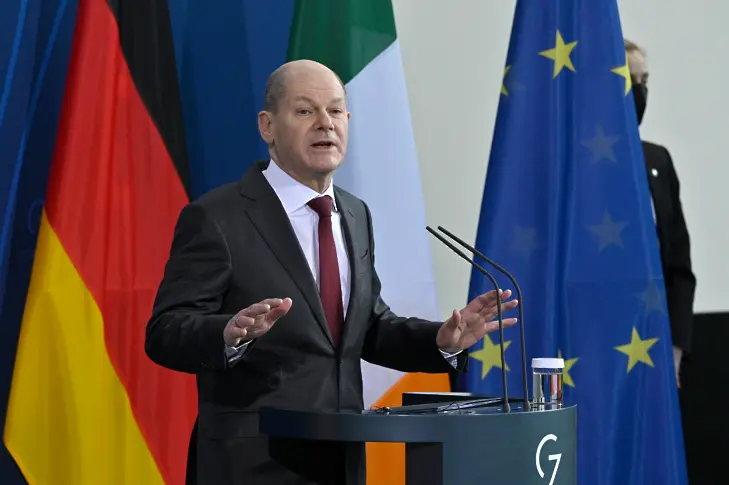 Германският регулаторен орган потвърди спирането на „Северен поток-2“