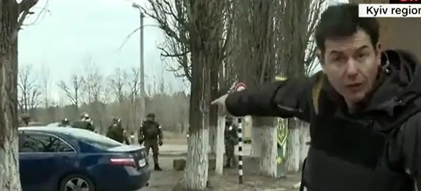 Репортер на CNN предаде на живо превземането на летище „Антонов“ (видео)