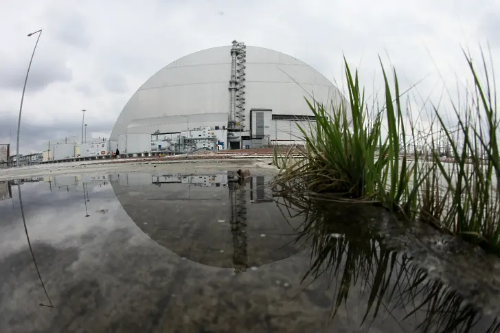 20 пъти превишаване на радиацията около „Чернобил“ заради войната