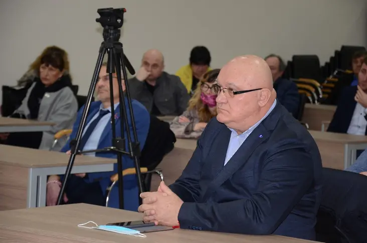 Кметът Цв.Ценков защити МБАЛ Видин пред министър Сербезова в специално писмо