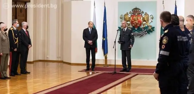 Президентът удостои с държавно отличие комисар Георги Пармаков