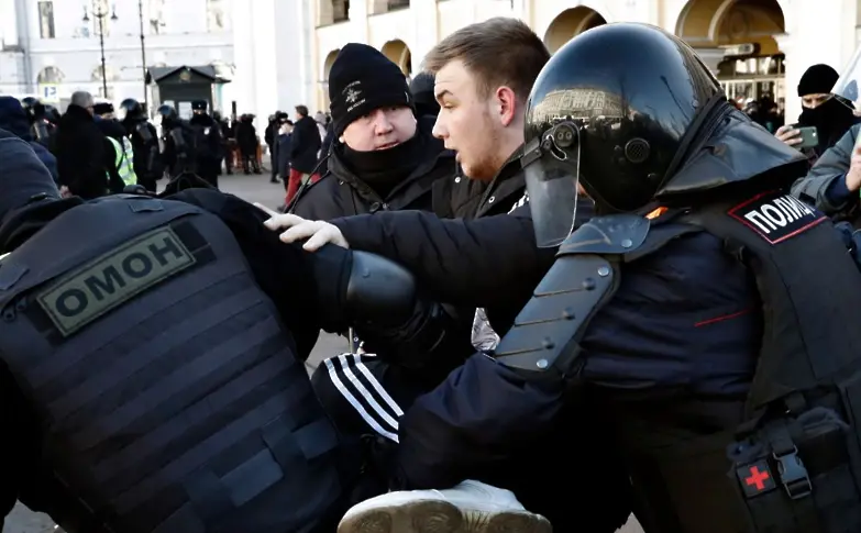 В 23 руски града има протести срещу войната в Украйна 