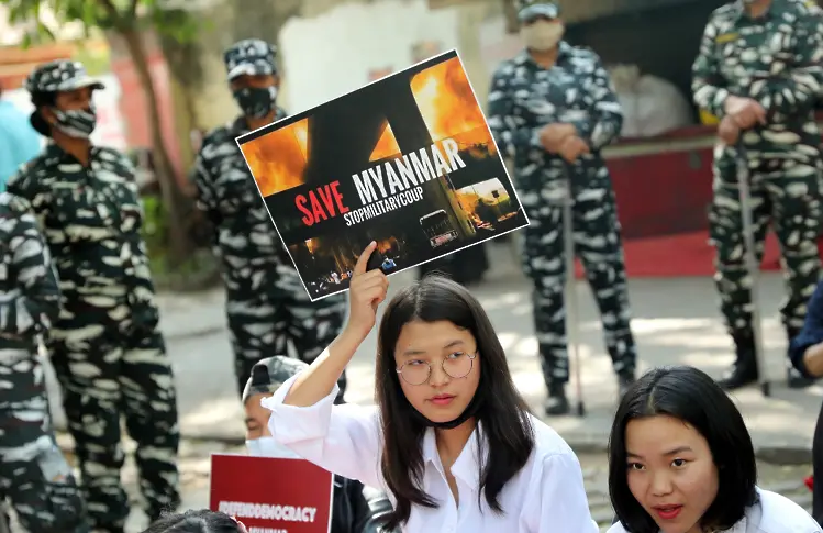 ООН: Ясни индикации за престъпления срещу човечеството от военните в Мианмар