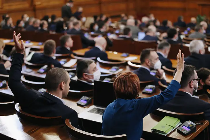 Промените в Закона за здравето влизат в пленарната зала