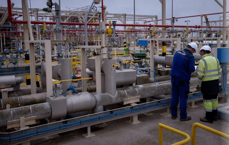 Германия обмисля национализация на филиалите на „Газпром“ и „Роснефт“ в страната