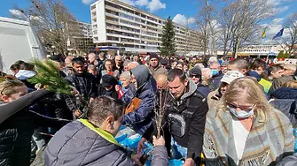 12 500 дръвчета бяха раздадени от „Гората.бг“ в Добрич