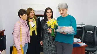 Община Мездра и БЧК поздравиха медиците от МБАЛ  за професионалния им празник 7 април