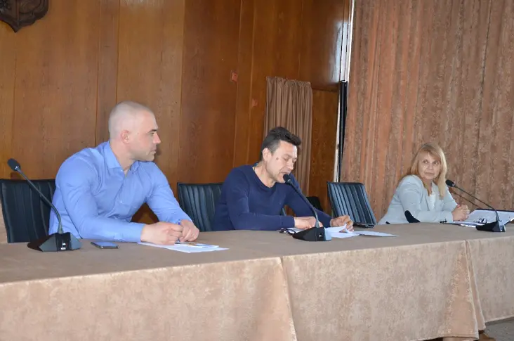 Проведоха обществени обсъждания  на две наредби на Община Видин