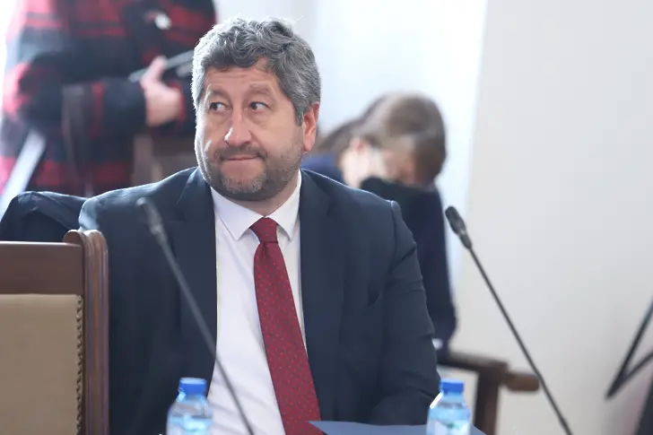Христо Иванов: Тайни договорки за вдигане на ветото няма 