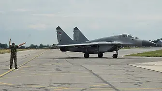 Индия разчита на помощ от България за поддръжка на Су-30 и МиГ-29