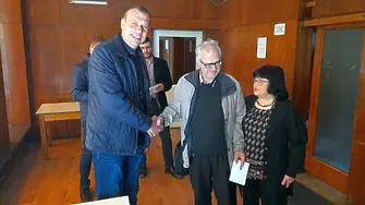 Андрей Новаков подкрепи провеждането на шах турнир за пенсионери