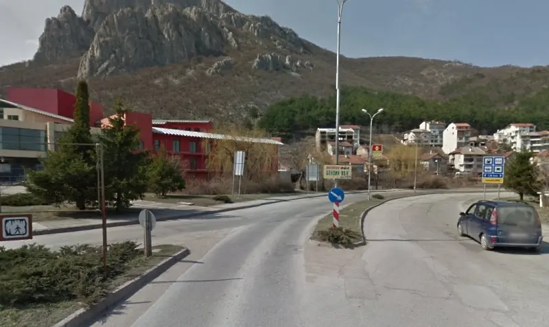 Движението по  Крайречен булевард във Враца ще става по една лента