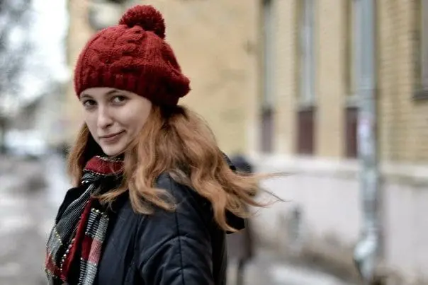 Русия осъди актриса, слагала етикети срещу войната в супермаркет (снимки)