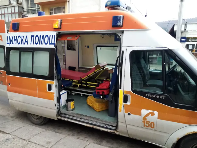 Три катастрофи за денонощие с четирима пострадали в Смолянско