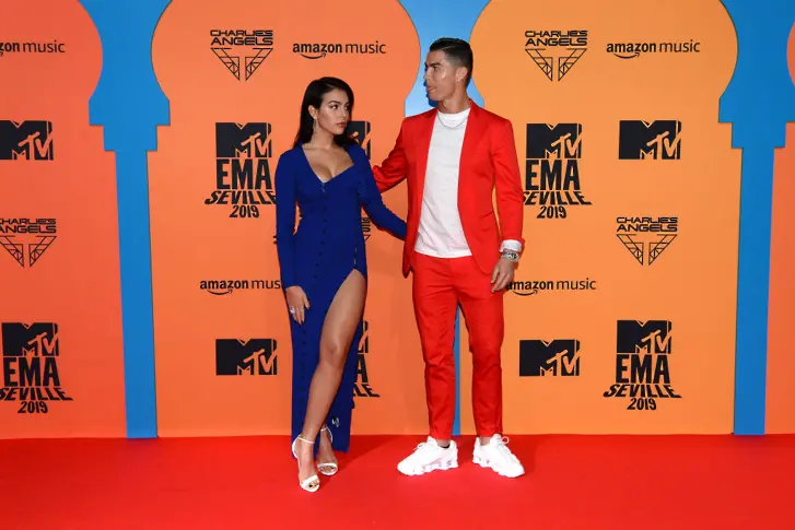 Джорджина Родригес и Кристиано Роналдо на MTV EMAs през 2019 г.