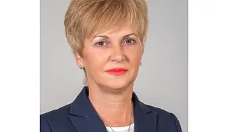 Виолета Илиева напусна РУО Бургас. Ще се кандидатира ли за директор отново? 