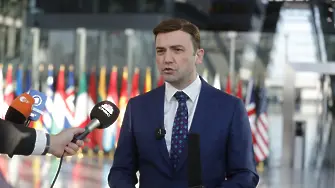 Опозицията в РСМ иска Османи да разкрие документа за отношенията с България