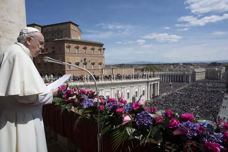 Папа Франциск: Лидерите да чуят вика на народа за мир