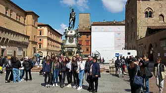 Ученици от СУ „Иван Вазов” - Мездра взеха участие в международен дигитален лагер в Италия
