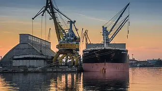 Пристанищата ни са затворени за кораби под руски флаг