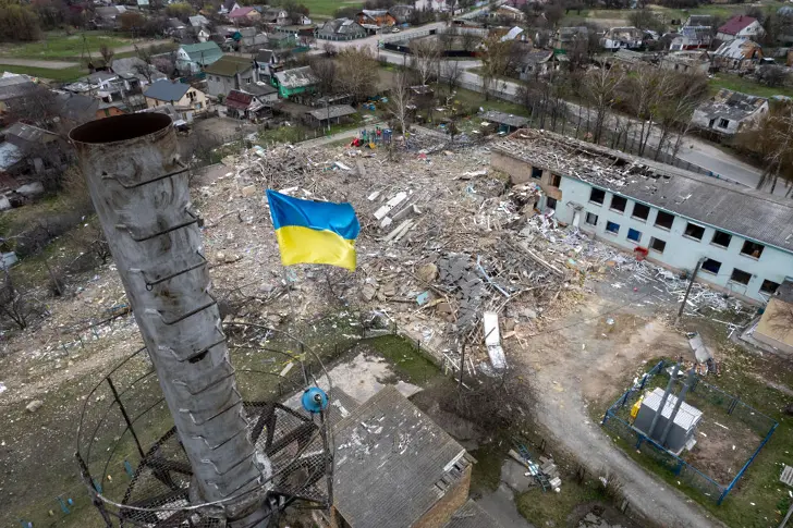 Масирани сражения в Донбас, Западът подкрепя Украйна с оръжия