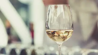 Бялото вино заздравява костите