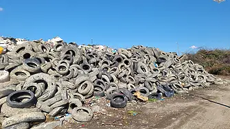Извадиха тонове отпадъци от морето край Несебър 