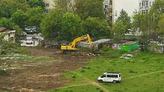 Поредният строителен абсурд в Пловдив - 14-етажна сграда на мястото на междублокова градинка