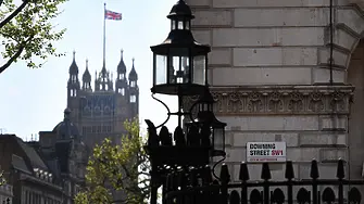Британски депутат е отстранен от длъжност за гледане на порно в парламента
