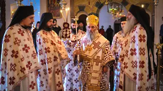 Епископ Фотий: Преговаряме за връщането на Македонската църква към Сръбската православна църква