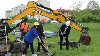 Първа копка за Закрит плувен комплекс направиха в Хасково