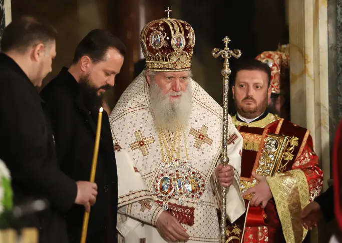 Патриарх Неофит е претърпял инцидент