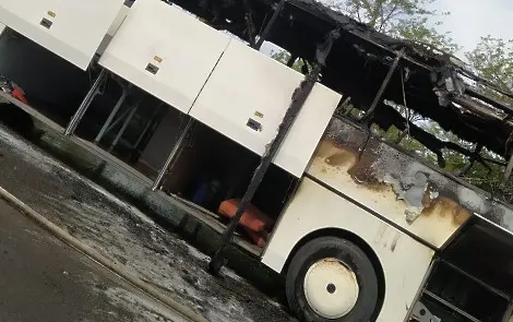 Автобус с украинци изгоря напълно, няма пострадали