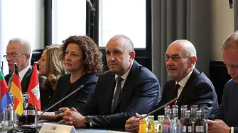 Радев: България и Хамбург ще разширят партньорството в сферата на алтернативните енергийни източници и високите технологии