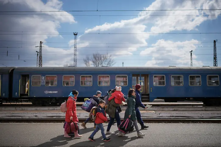 Червеният кръст обвини Европа в „двоен стандарт“ спрямо украинските бежанци