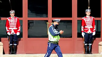 МВР обещава по-високи заплати на полицаите