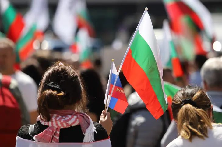 Франс прес: Войната в Украйна тества проруските настроения на българите