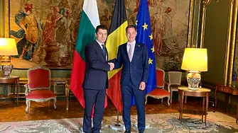 Петков проведе среща с белгийския премиер Александер де Кро