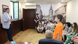 Ученици гостуваха при хасковския кмет