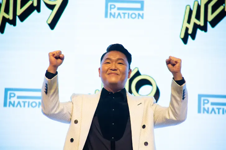 10 години „Gangnam Style“: Как един изпълнител разби музикалните табута