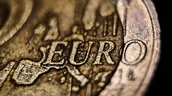 Икономист пред Дарик: Влизането в еврозоната е политически процес