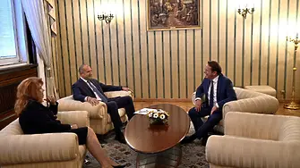 Вархеи: Искаме започване на преговори през юни за РСМ и Албания 