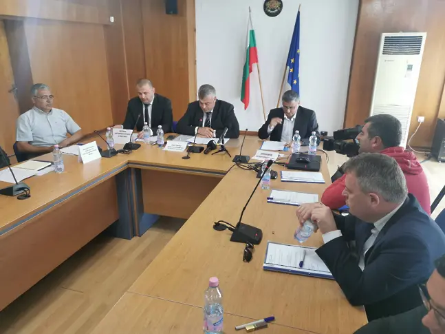 Кметове от Смолянско поискаха повече пари за общините и законодателни промени
