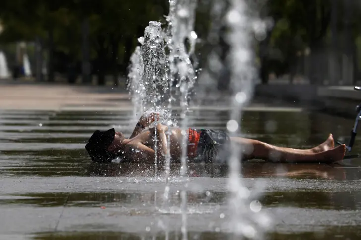 Температурите в Испания достигнаха 40 градуса 