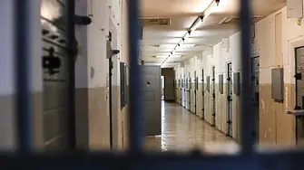 Правосъдното министерство дава на прокурор неизгодни обществени поръчки в затворите