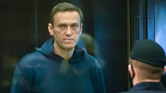 Навални е прехвърлен в колония със строг режим във Владимирска област